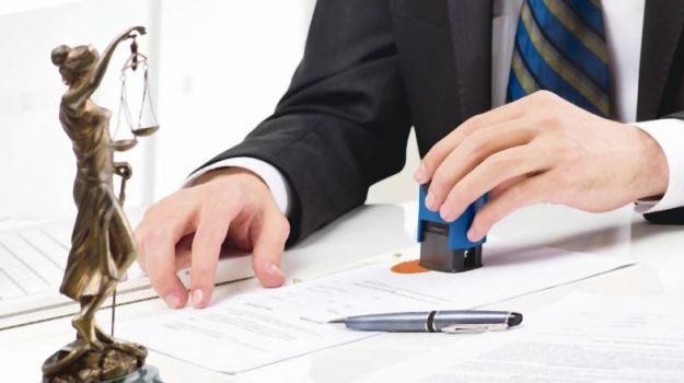 Нотаріальна палата України після страйку пропонує свої штрафи за порушення у сфері державної реєстрації прав