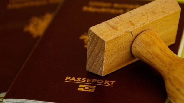 Спрощено процедуру отримання візи для працевлаштування іноземців